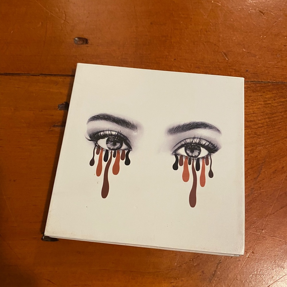 Kylie Cosmetics Bronze Palette